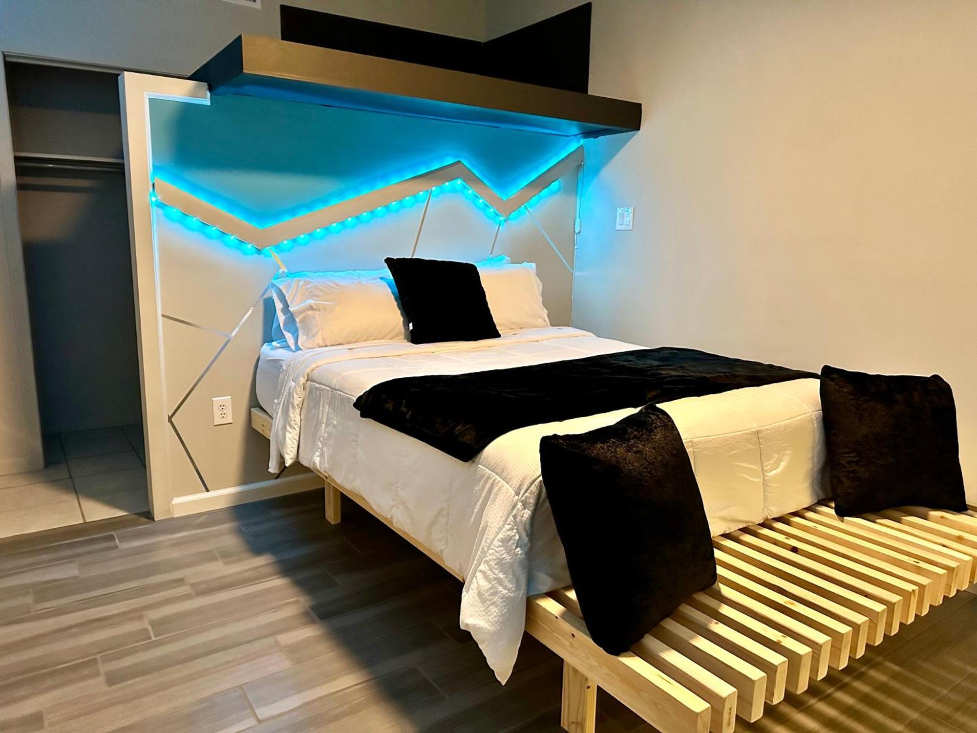 Eagle Stay Dainty Studio Eagle Pass Εξωτερικό φωτογραφία